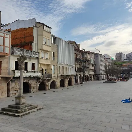 Pleno Centro, Alameda, 5 Minutos Casco Vello Y Estacion Ave דירה