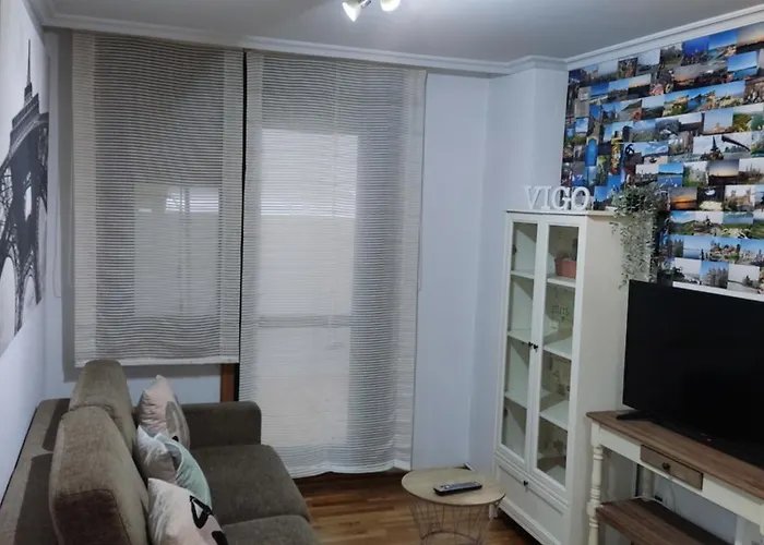 Pleno Centro, Alameda, 5 Minutos Casco Vello Y Estacion Ave *